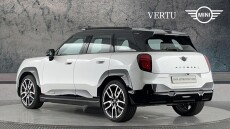 MINI Aceman 160kW SE Classic 54kWh 5dr Auto Electric Hatchback